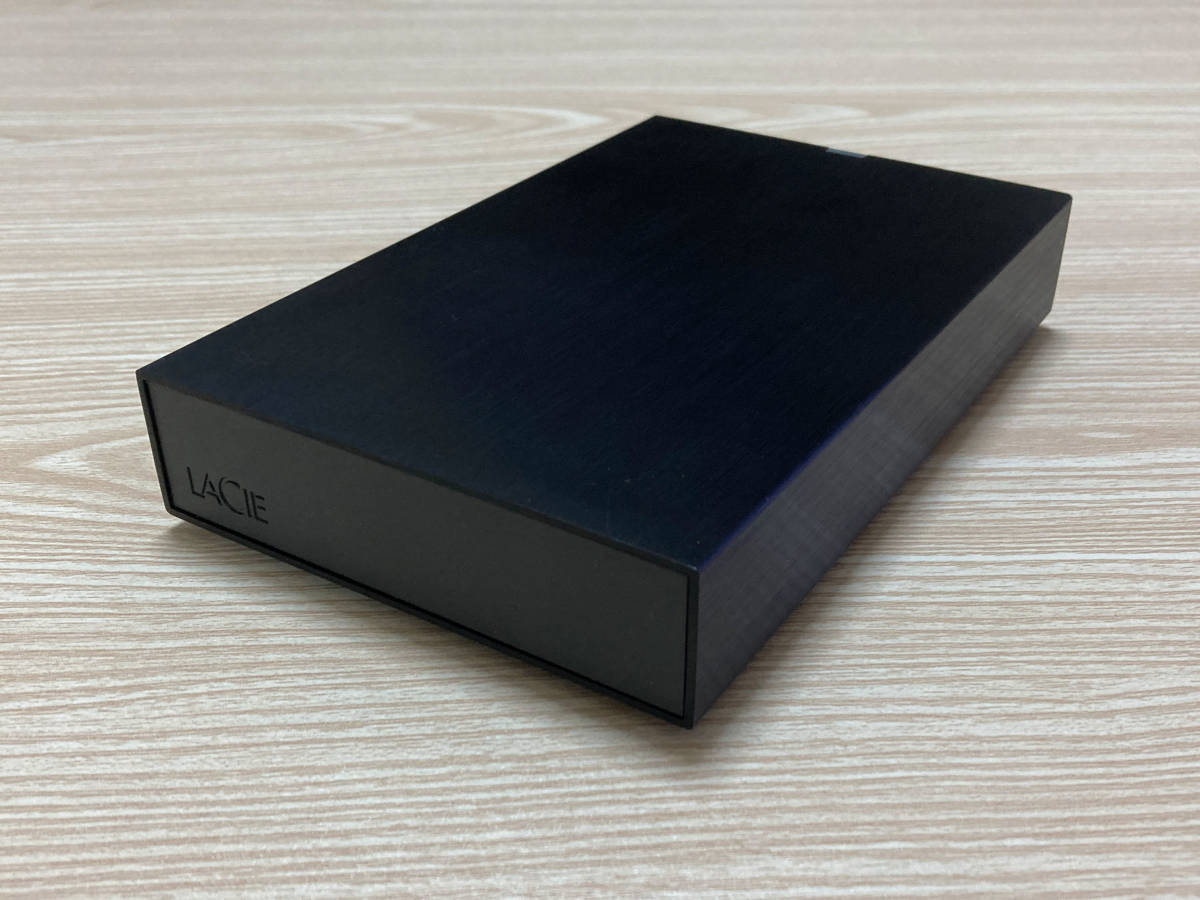 ◆◆◆【 ＵＳＢ３．０外付けＨＤＤ３ＴＢ 】 LACIE LCH-FMN030U3　◆◆◆_画像1