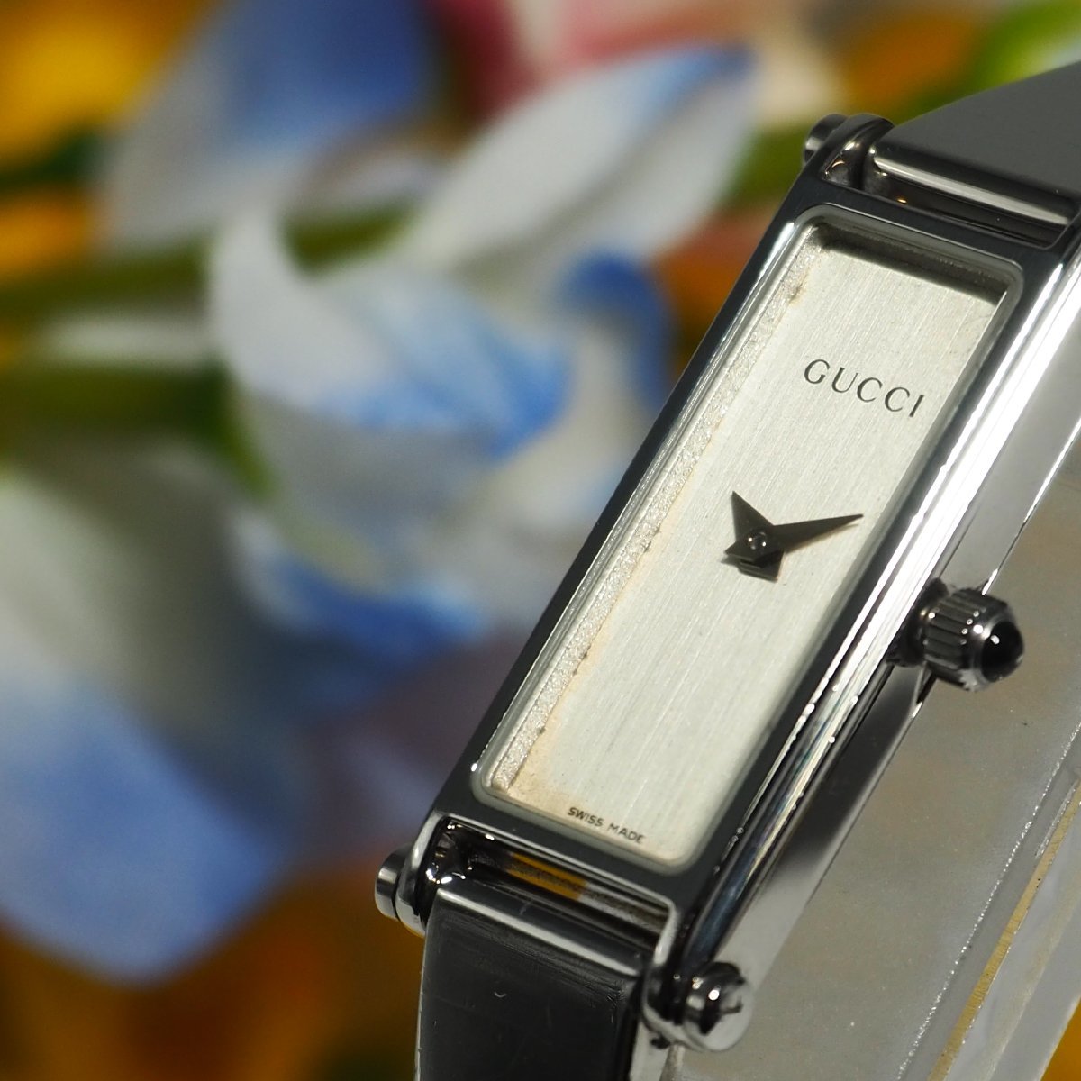 グッチ GUCCI スクエア ブレスレット レディース 腕時計 シルバー カード 外箱 内箱 冊子 中古 C266