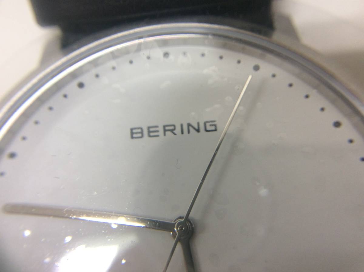 ■2199 未使用 BERING ベーリング クオーツ メンズ 腕時計 稼働 11139-404 ケース付き ファッション _画像6