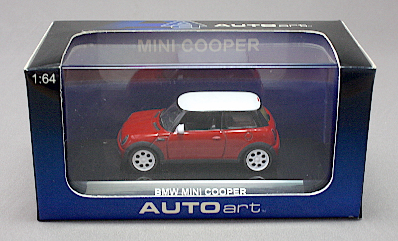 AUTOart オートアート 1/64 BMW MINI COOPER(RED)の画像1