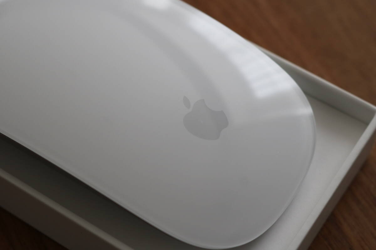 [新品同様/現行モデル] Apple純正 Magic Mouse White（Multi-Touch対応）Wireless Model A1657 MK2E3J/A マジックマウス ホワイト