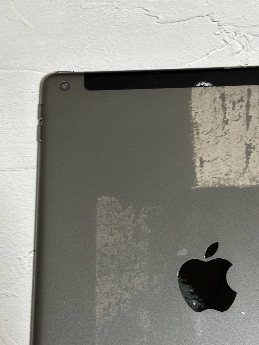 iPad 8世代 32GB セルラーモデル スペースグレー アメリカ版 sku32_画像7