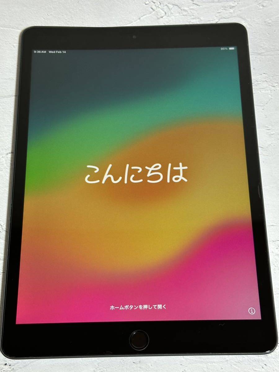 iPad 8世代 32GB Wi-Fiモデル スペースグレー アメリカ版 sku09_画像1