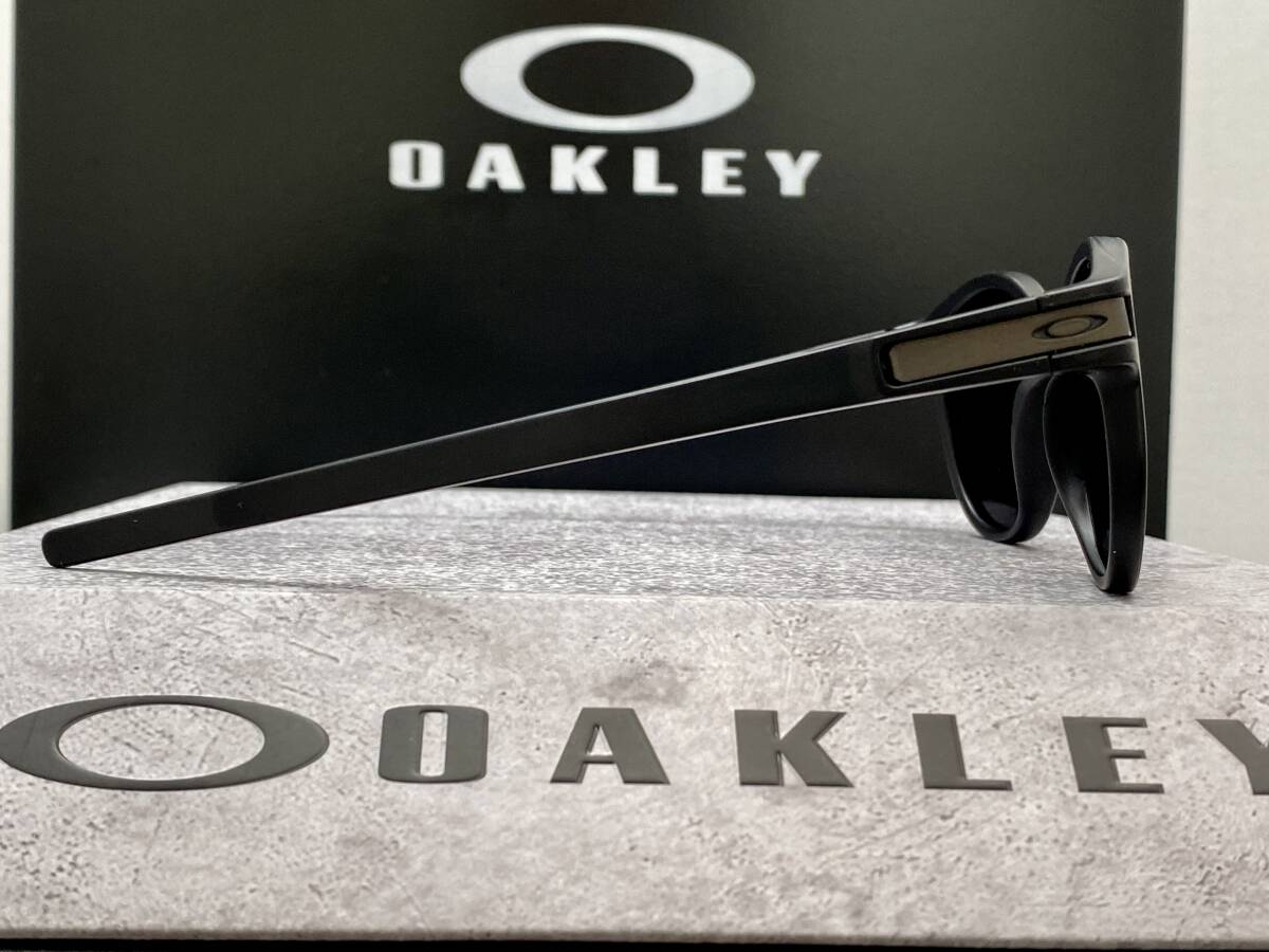 偏光★OAKLEYオークリー LATCH ラッチ マットブラック艶消し黒/POLARIZEDミラー USA製サングラス 釣りドライブアウトドア SK8 米軍SI_画像10