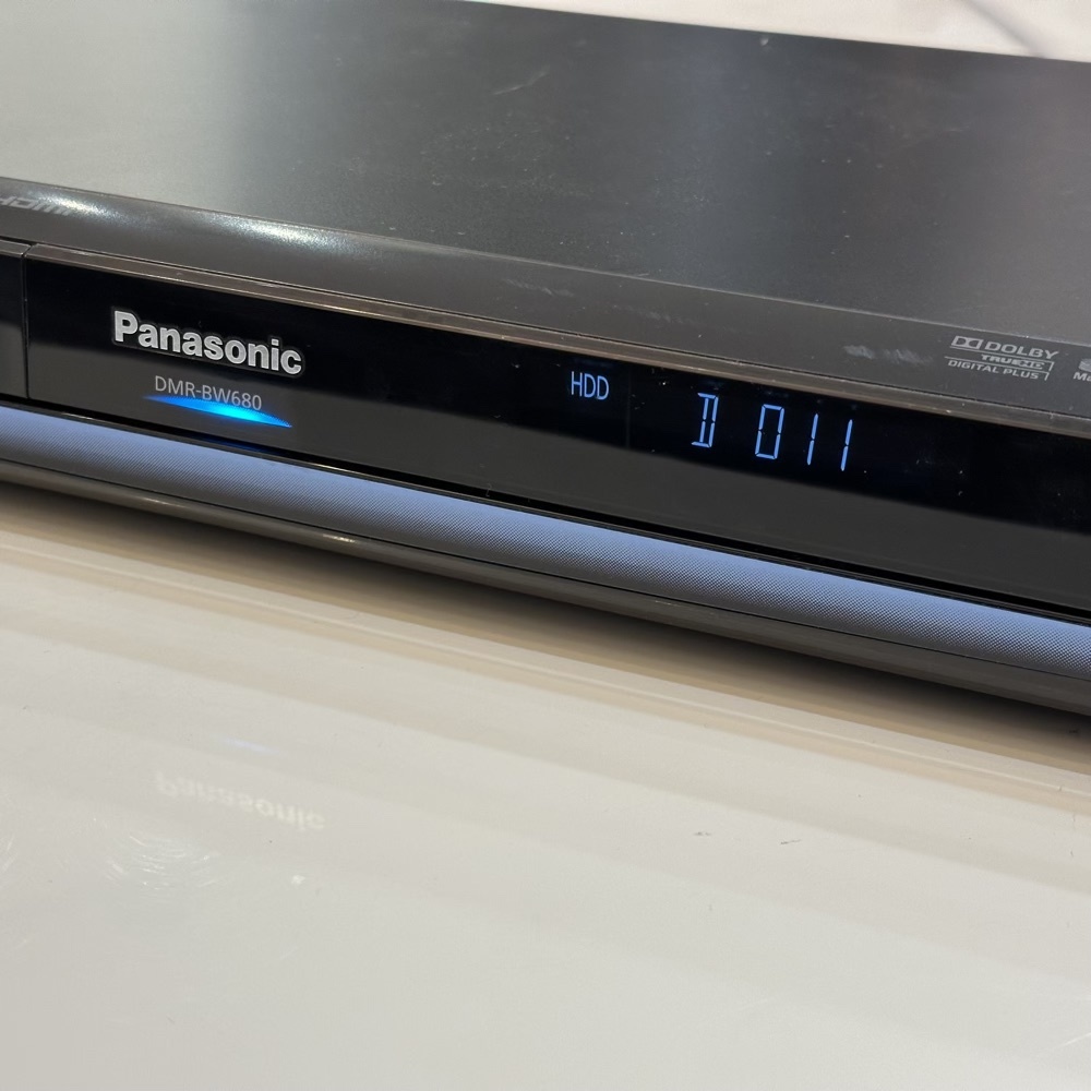 通電確認 Panasonic DMR-BW680 BDレコーダー 2010年製 現状品にて_画像3