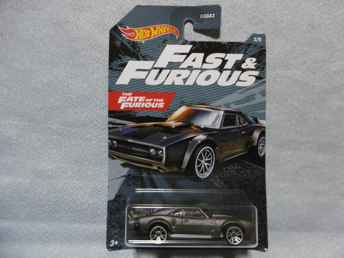 未開封未使用品 ホットウィールト プレミアム 全5種セット DODGE CHALLENGER , GT-R(BNR34) , '71 PLYMOUTH GTX , CORVETTE_画像3