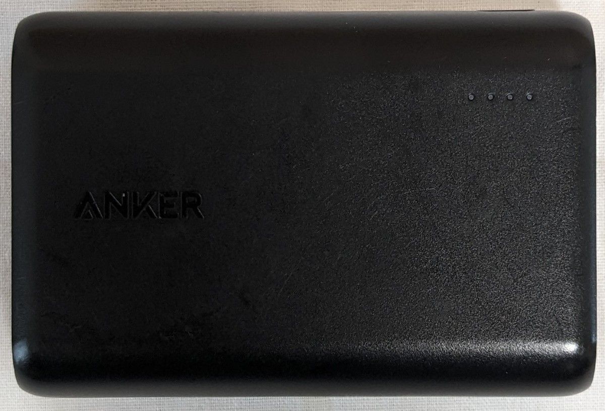 モバイルバッテリー Anker Power Core 10000
