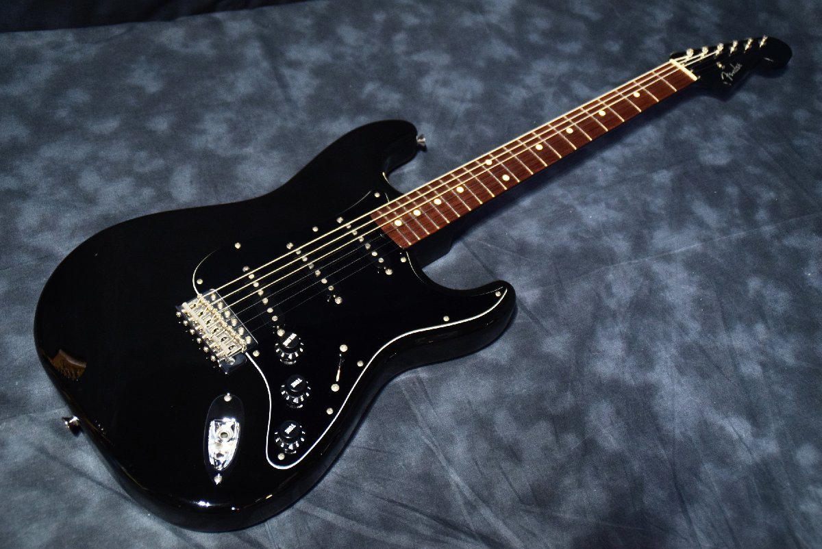 【中古】Fender Japan ST62-ALLBK フェンダージャパン ストラトキャスター オールブラック【メンテナンス済】の画像2