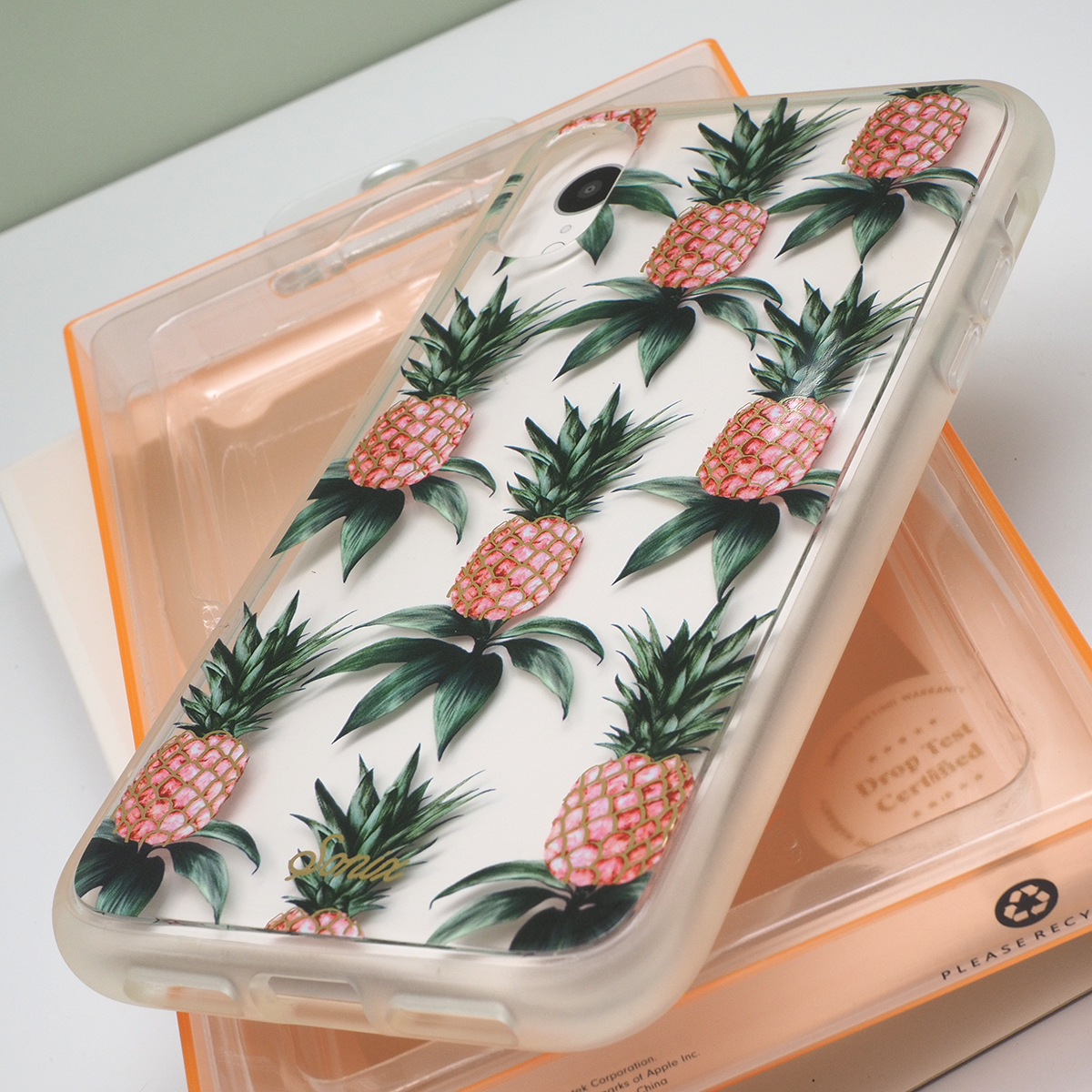 Apple iPhone XR (6.1インチ)用 ケース Sonix 耐衝撃 クリアデザインケース CLEAR COAT PINK PINEAPPLE パイナップル 訳あり 未使用品_画像2