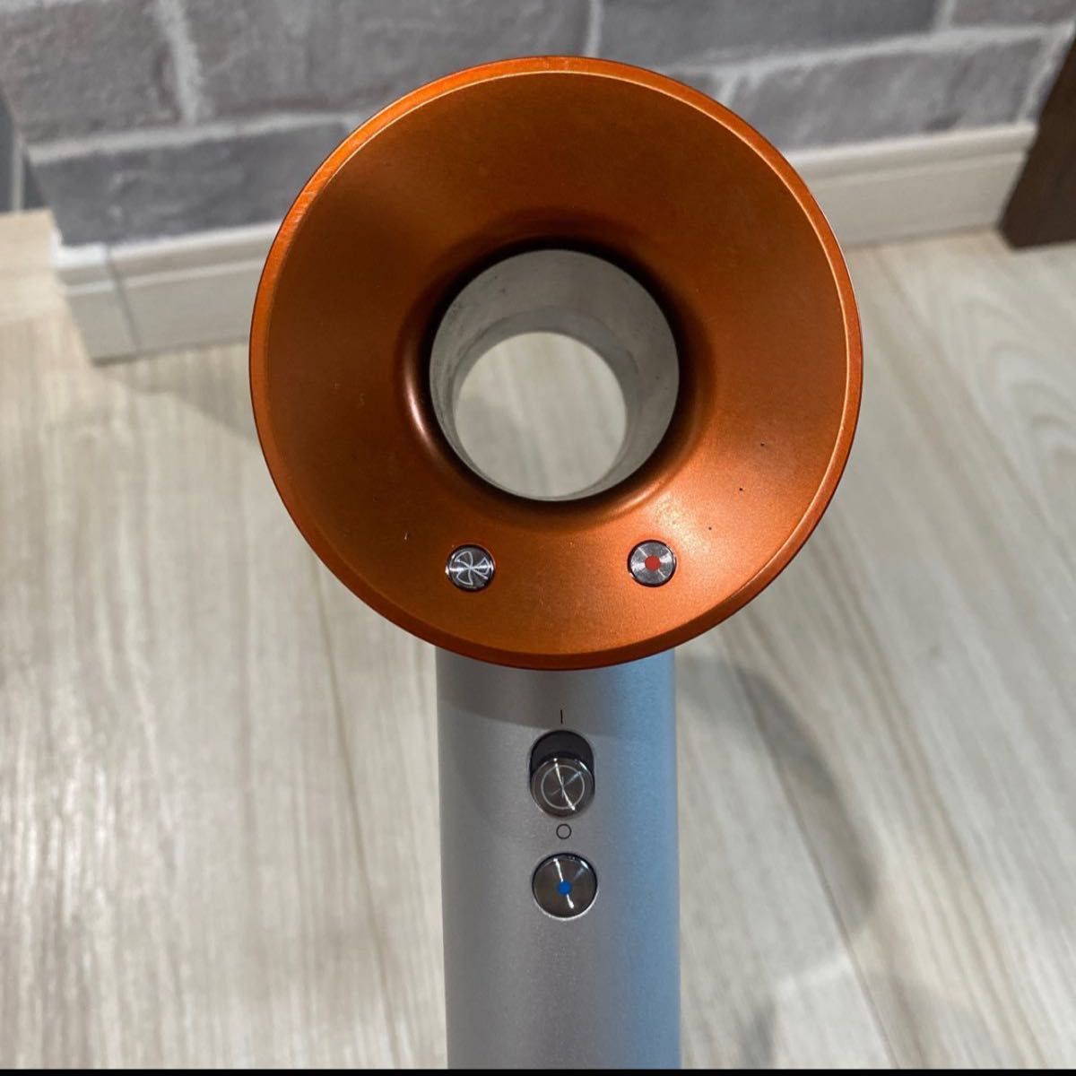 ダイソン】ドライヤー HD03 ニッケル コッパー dyson ダイソン ダイソン】ドライヤー HD03 ニッケル コッパー dyson ダイソン