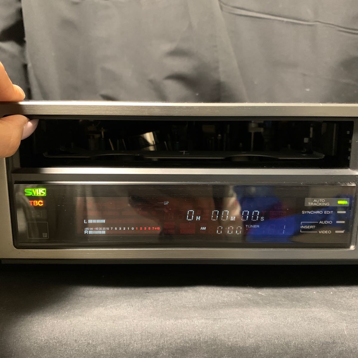 SONY VIDEO CASSETTE RECORDER SLV-R7 ソニー ステレオ ビデオカセットレコーダー リモコン 付き 通電確認済み ビデオデッキ S-VHS _画像2