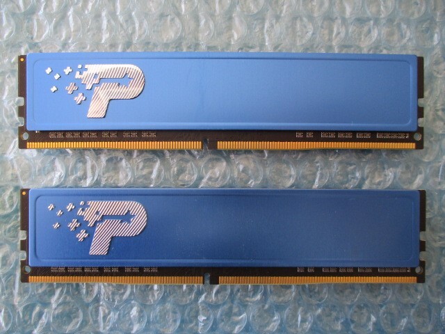 PATRIOT 8GB×2枚 計16GB DDR4 2400MHz 1.2V 中古動作品 デスクトップ メモリ【DM-704】_画像1