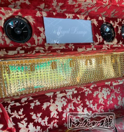 再入荷 ハイタイプ 幅120cm ナイアガラ シャンデリア 薄いゴールドメッキ クリスタルビーズ デコトラ アートトラック レトロ C0660Sの画像7