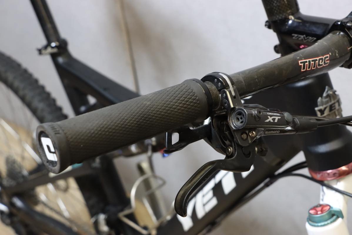 Yahoo!オークション - YETI イエティー ASR-5 26インチ フルサス Yahoo!オークション - YETI イエティー ASR-5 26インチ フルサス