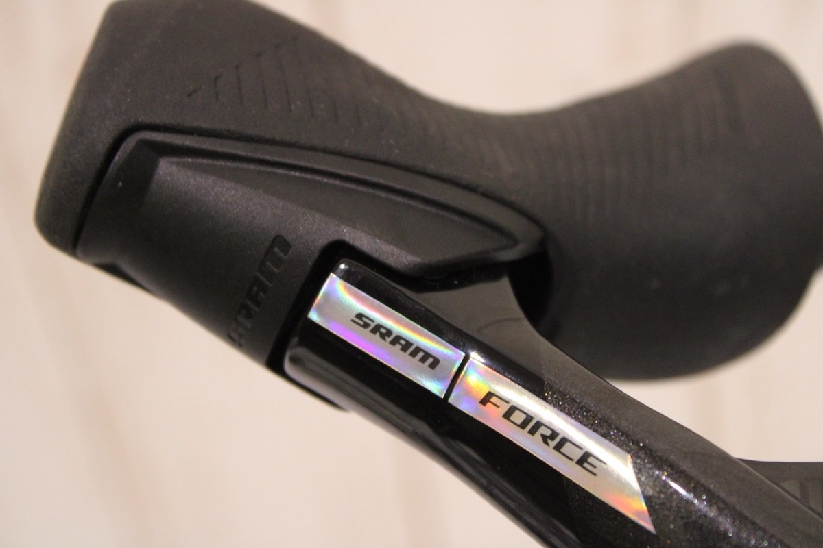 新型!☆SRAM スラムFORCE e-TAP AXS D2 2x12s 電動ワイヤレス 新型!☆SRAM スラムFORCE e-TAP AXS D2 2x12s 電動ワイヤレス