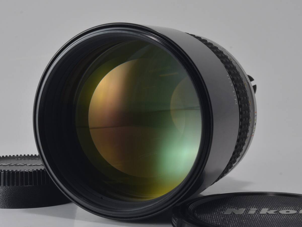 [美品☆ポートレートに最適!] Nikon (ニコン) Ai-s Nikkor 135mm F2 整備済! [動作保証] (52694)_画像1