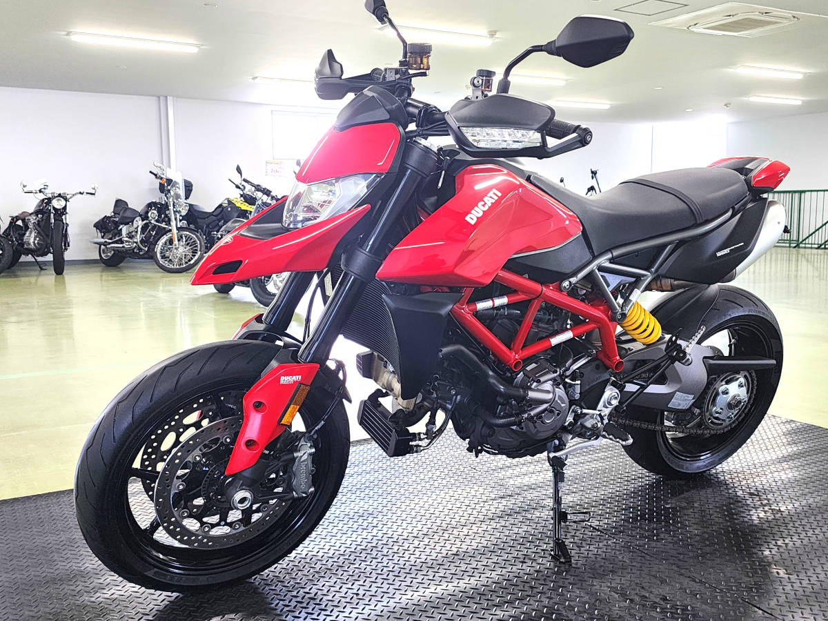 2019年　DUCATI　ハイパーモタード950 6,711㎞　ワンオーナー　転倒傷無し フェンダーレスキット　極小ウィンカー(車検対応）等10万相当_画像4