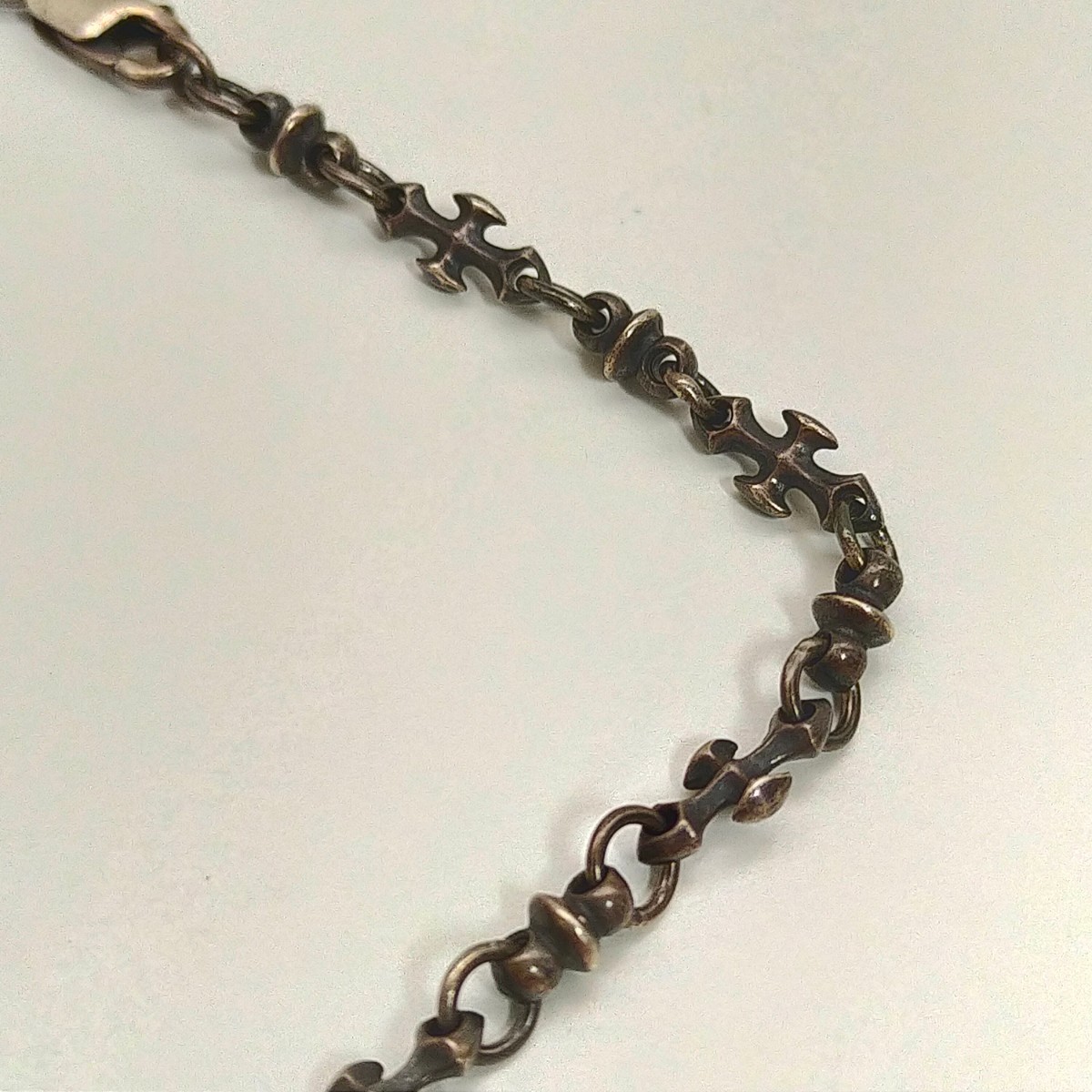 M G C ロイヤルホースペンダント デザインネックレスチェーン付 M G C ロイヤルホースペンダント デザインネックレスチェーン付