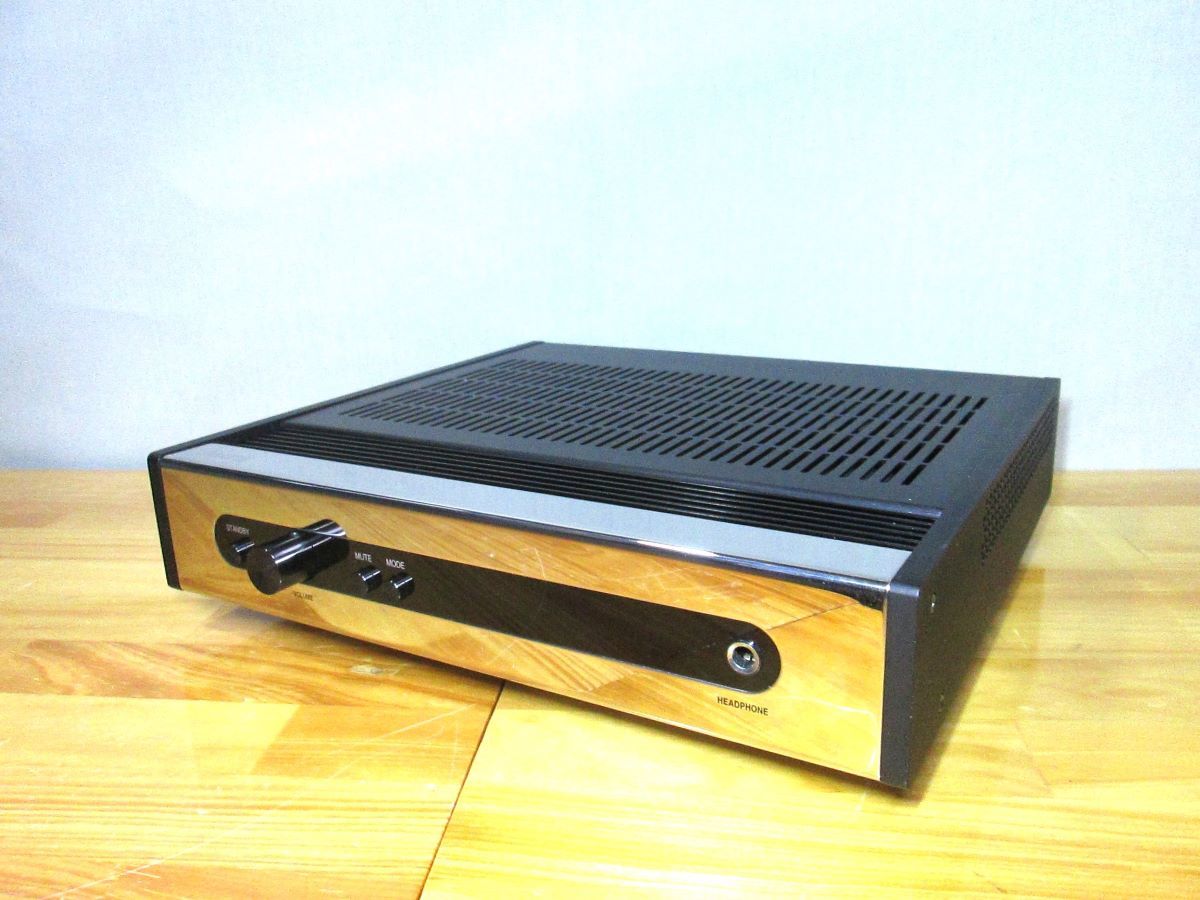 ■Aura groove INTEGRATED AMPLIFIER【動作品 主観美品 USB DAC搭載 マニュアル、リモコン付 オーラ グローブ】_画像2