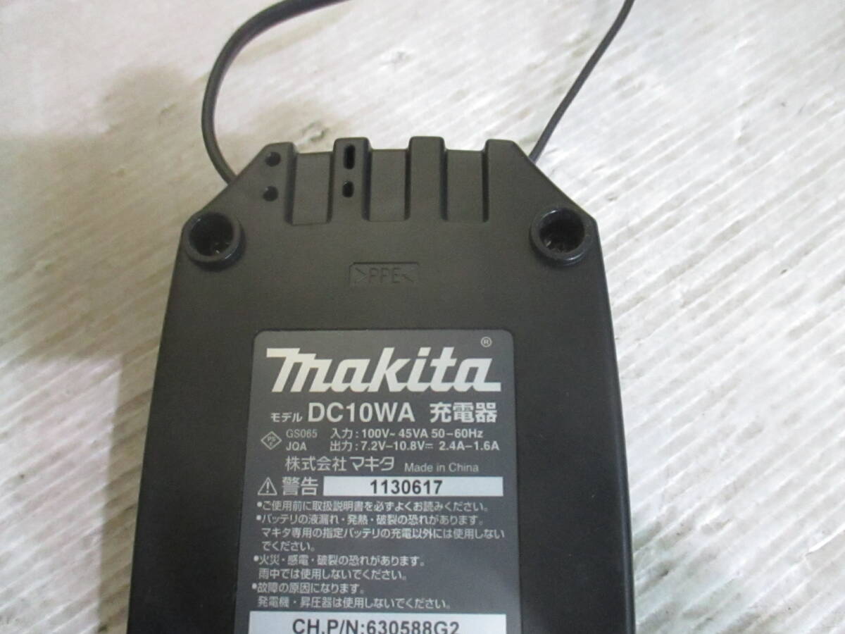 [A11-4/M60223-1]美品★Makita DC10WA 充電器★の画像3