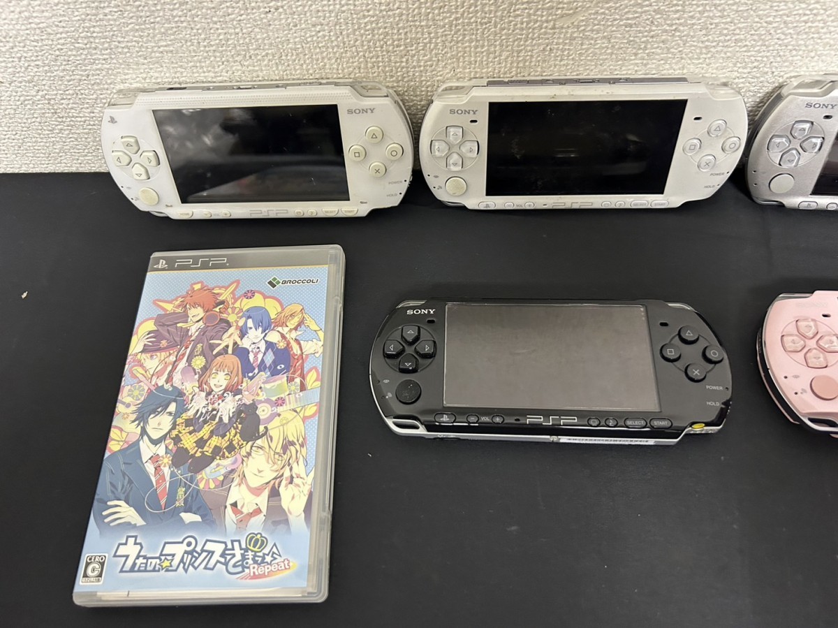 A1　PSP　まとめて　5台セット　PSP-3000×4台　PSP-1000×1台　ピンク　ブラック　シルバー　ホワイト　等　ゲーム機　ソフト付　現状品_画像2