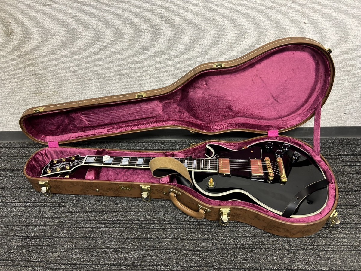 比較的美品 Gibson ギブソン Les Paul CUSTOM レスポール カスタム エレキギター 純正ハードケース CS301455 ブラック 弦楽器 A3 現状品_画像1