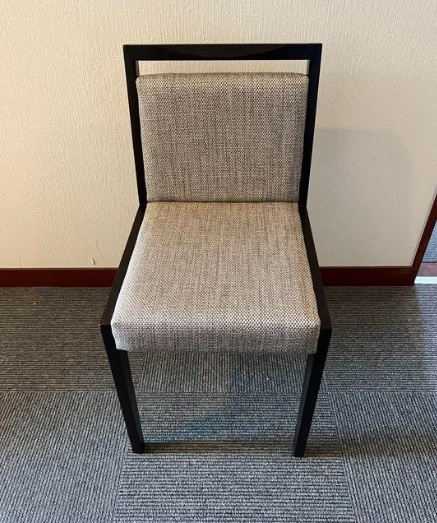 ADAL アダル チェア 椅子 1脚 モダン家具 モデルルーム展示品 スレ傷ありの画像1