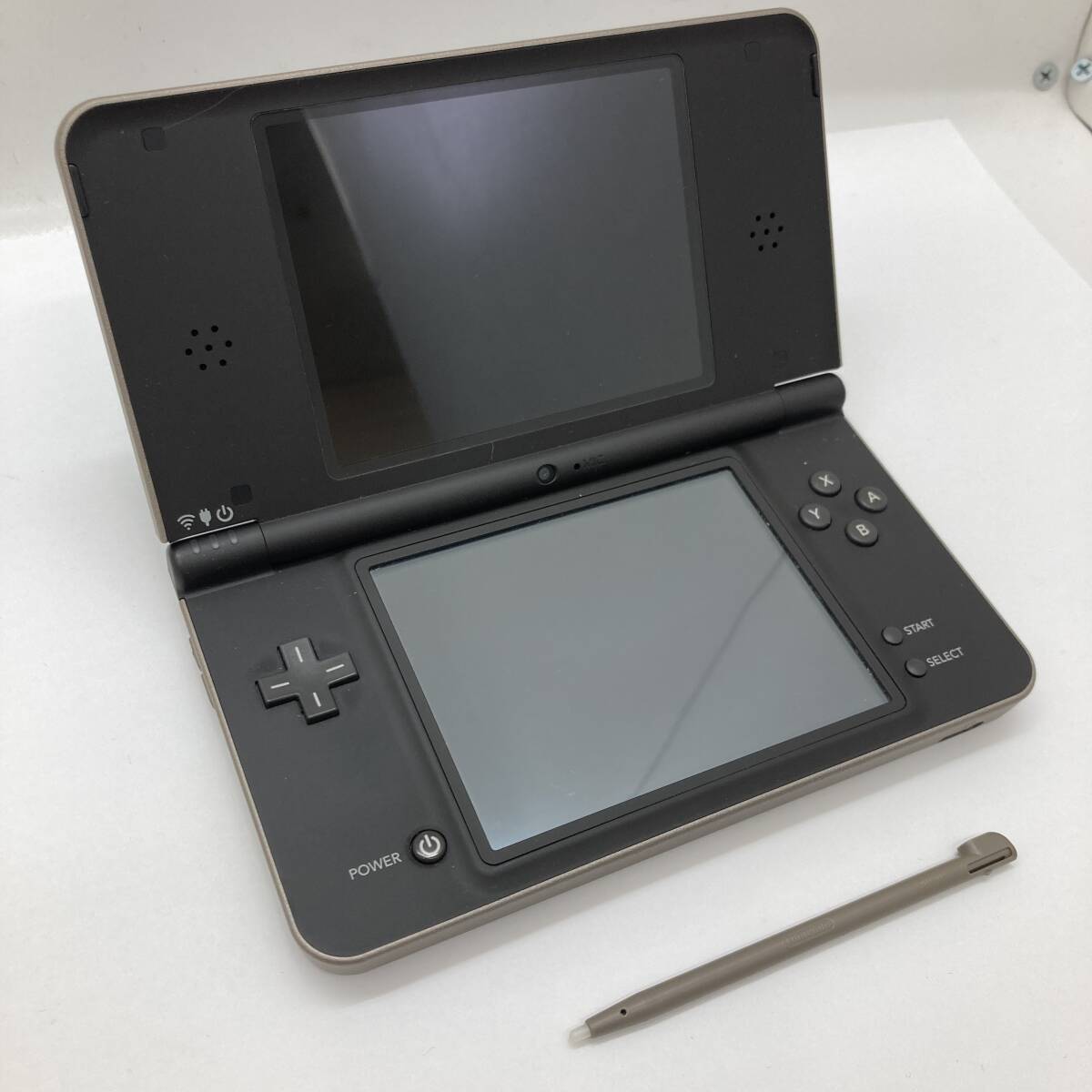 【１円～】ニンテンドー Nintendo DSi LL 本体のみ ダークブラウン 任天堂 初期化済み 動作確認済み【中古品】_画像1