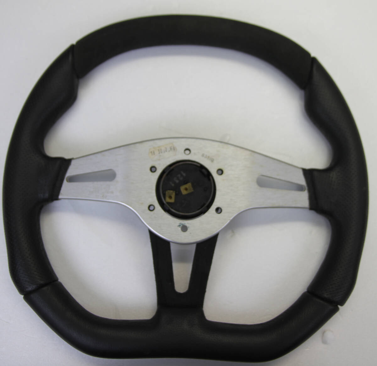  regular goods Momo steering wheel TYP R35-K8A70259 07-02 Momo stearing wheel steering wheel 