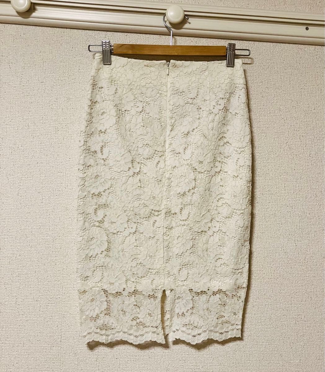 【GU】レースタイトスカート　ホワイト　Sサイズ