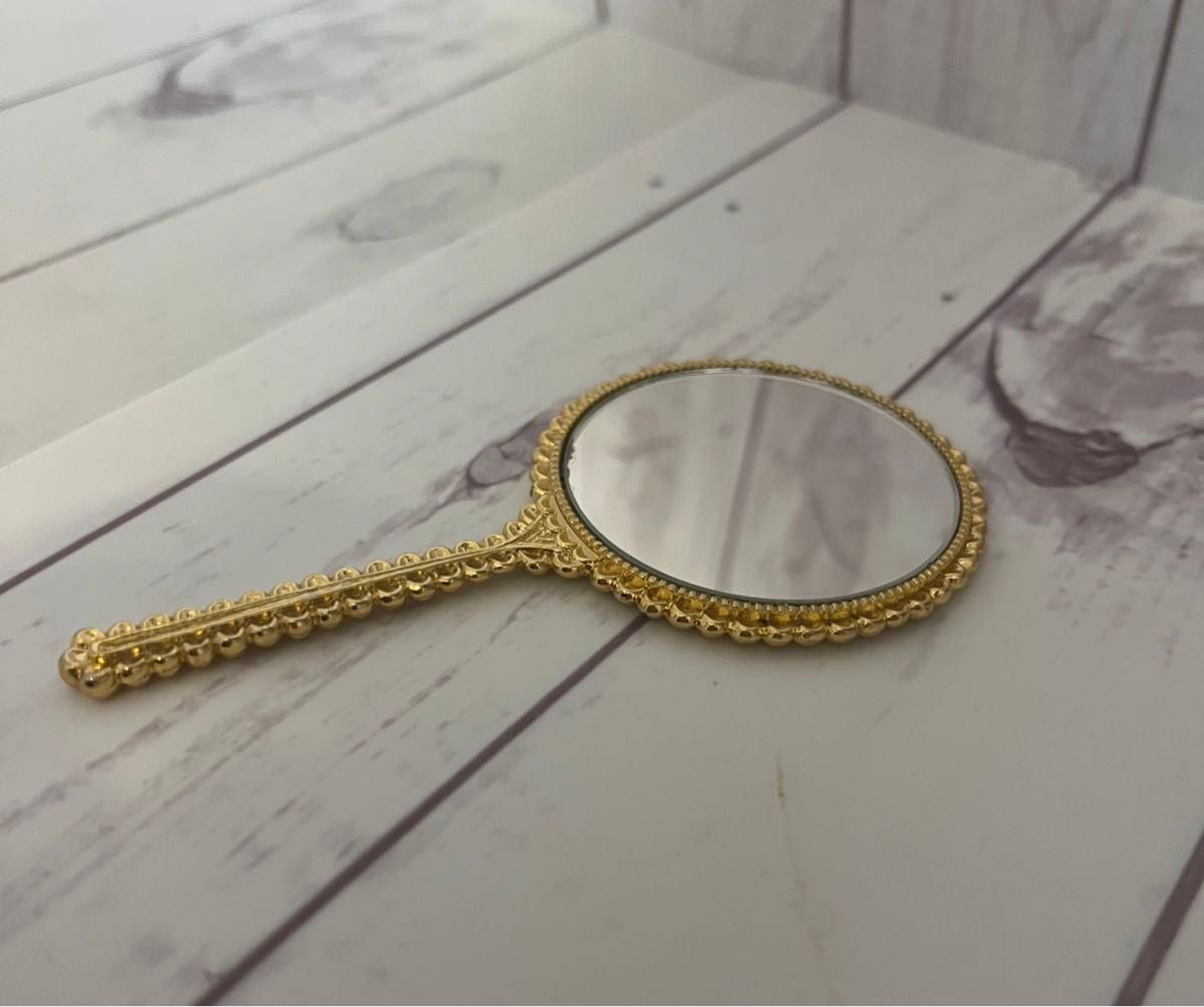 海外コレクション　フランス絵画　携帯ミラー　芸術　美しい小物　雑貨　手鏡　