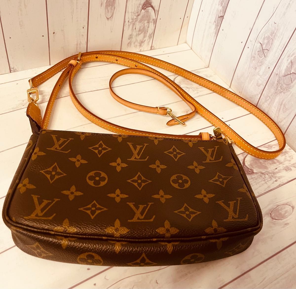 超極美品 ショルダーストラップ2点セット LOUIS VUITTON ルイヴィトンモノグラム ポシェットアクセソワール ショルダー