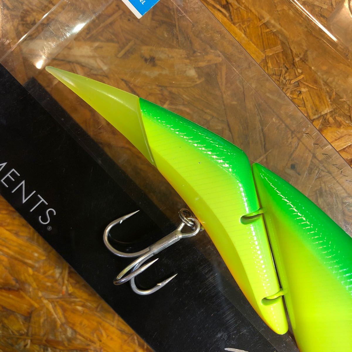 【現状品】エレメンツ ダヴィンチ190 SW #LIME ELEMENTS Davinci ライム ビッグベイト ソルトウォーター_画像6