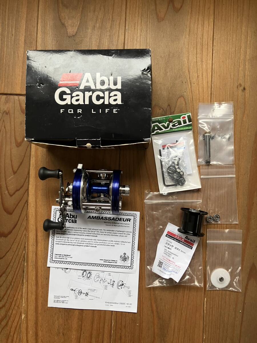 現状品】アブ アンバサダー 5500C ブルー 右ハンドル AbuGarcia 現状品】アブ アンバサダー 5500C ブルー 右ハンドル AbuGarcia