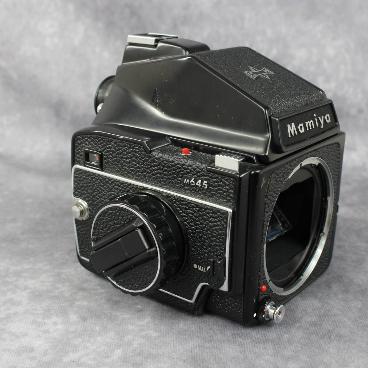 Mamiya マミヤ M645 ボディ 中判カメラ _画像2