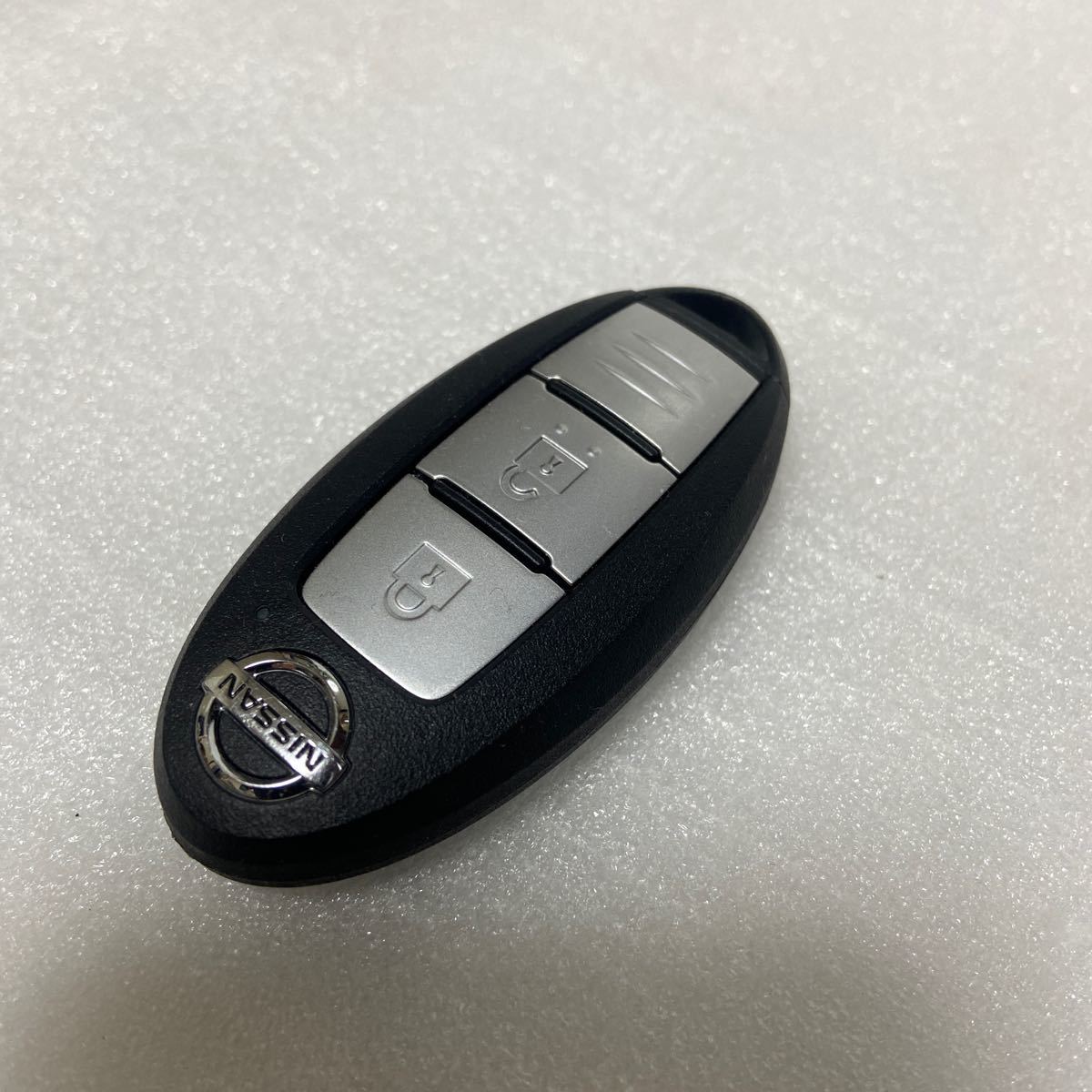 日産純正 キックス P15 スマートキー 203-JN0530 2ボタン キーレス リモコン ノートの画像3