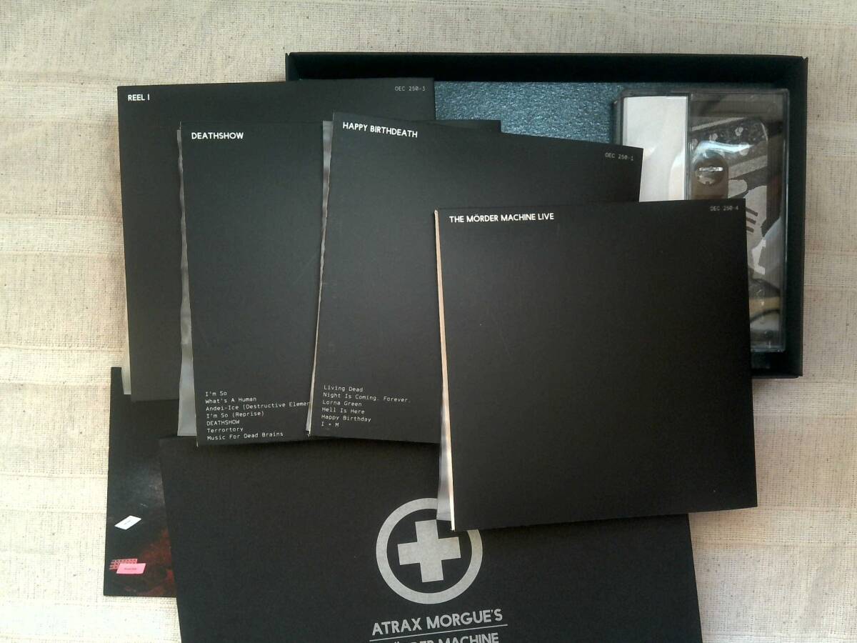 Atrax Morgue's Mrder Machine CD3枚，DVD1枚，カセットテープ ボックスセット Old Europa Cafe OECD 250_画像2