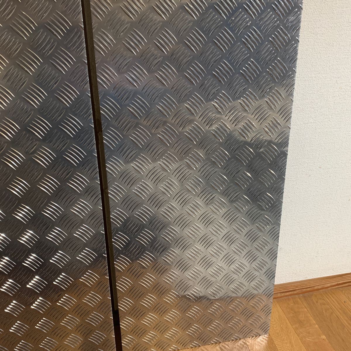 アルミ縞板 3ミリ 1470×410㎜　2枚セット　アルミ　縞板　縞鋼板　軽トラ　デコトラ　DIY_画像5