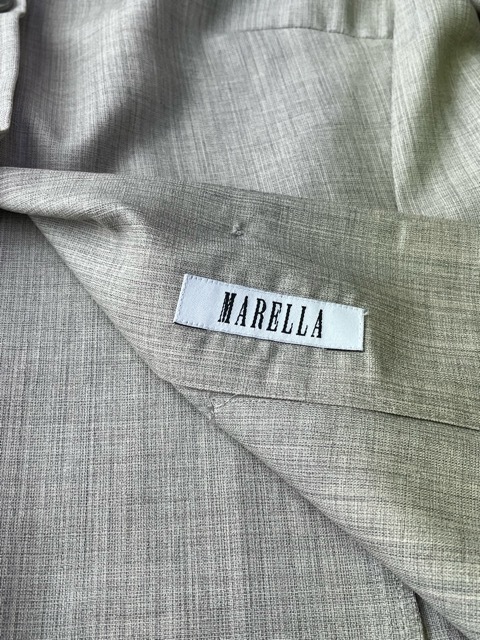 (I11422) マレーラ/MARELLA イタリア製 セットアップ　スカート　スーツ　卒業　入学　入社　薄グレー　サイズ42_画像2