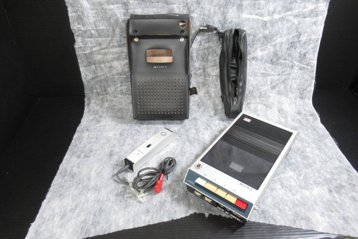 【ケース付き！】SONY ソニー TAPECORDER テープレコーダー ポータブルカセットレコーダー TC-100A ダイナミックマイクロフォン F-95 付き _画像1