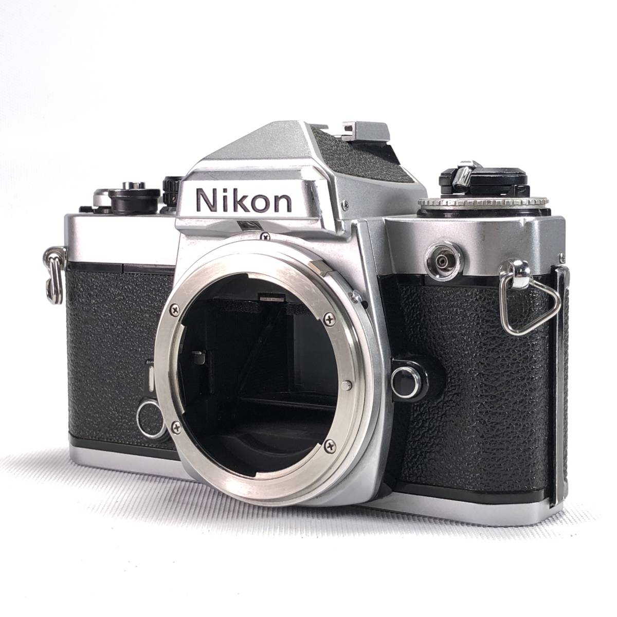 Nikon FE ボディ ニコン フィルム 一眼レフ カメラ 現状販売品 24B ヱOA4g