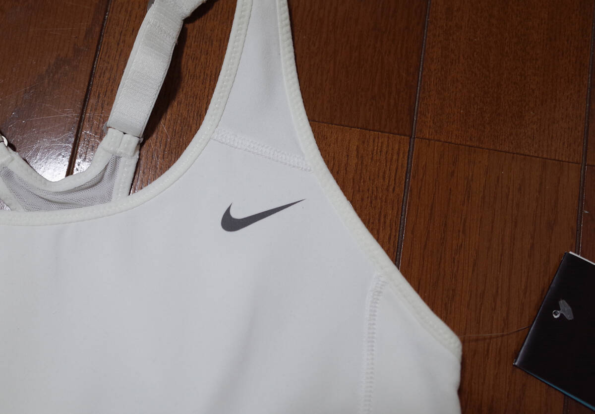 新品未使用タグ付 NIKE ナイキ スポーツブラ Mサイズ 419411 DRI-FIT_画像3