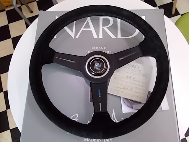 NARDI ナルディ Classic レザー N３４3 スエードレザー＆ブラックスポーク ３４０mm 送料無料の画像1