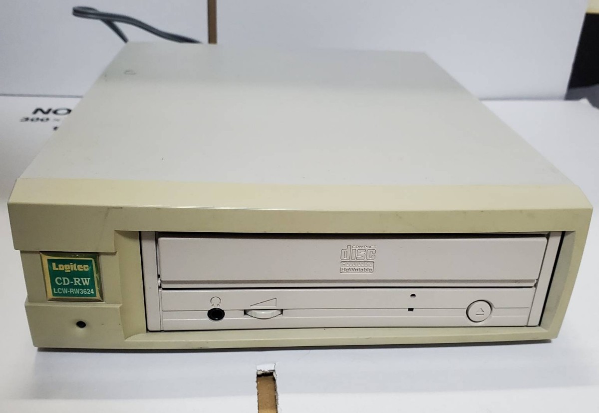 ●Logitec SCSI CD-R/RW UNIT LCW-RW3624 外付け CDドライブ 再生確認 RW7060S●送料無料_画像1