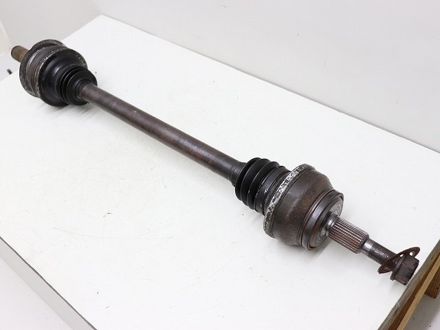 * Chrysler 300C SRT8 07 year LX61 6.1L right rear drive shaft / gong car ( stock No:A37102) (7089)