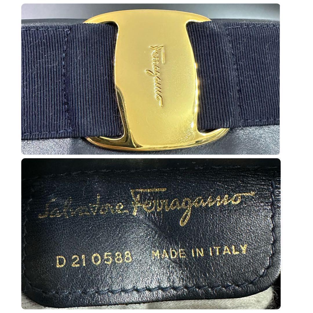 フェラガモ Ferragamo ショルダーバッグ ヴァラリボン ネイビー レザー　5-23889_画像7