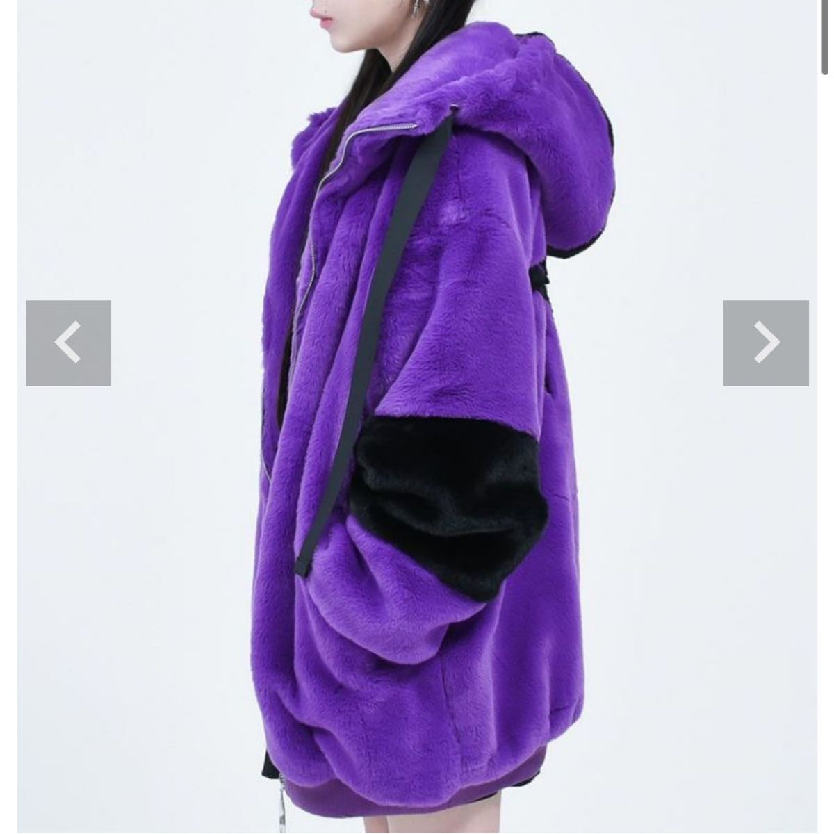 TRAVAS TOKYO トラヴァストーキョー バッグロゴハイネックファー TRAVAS TOKYO トラヴァストーキョー バッグロゴハイネックファー