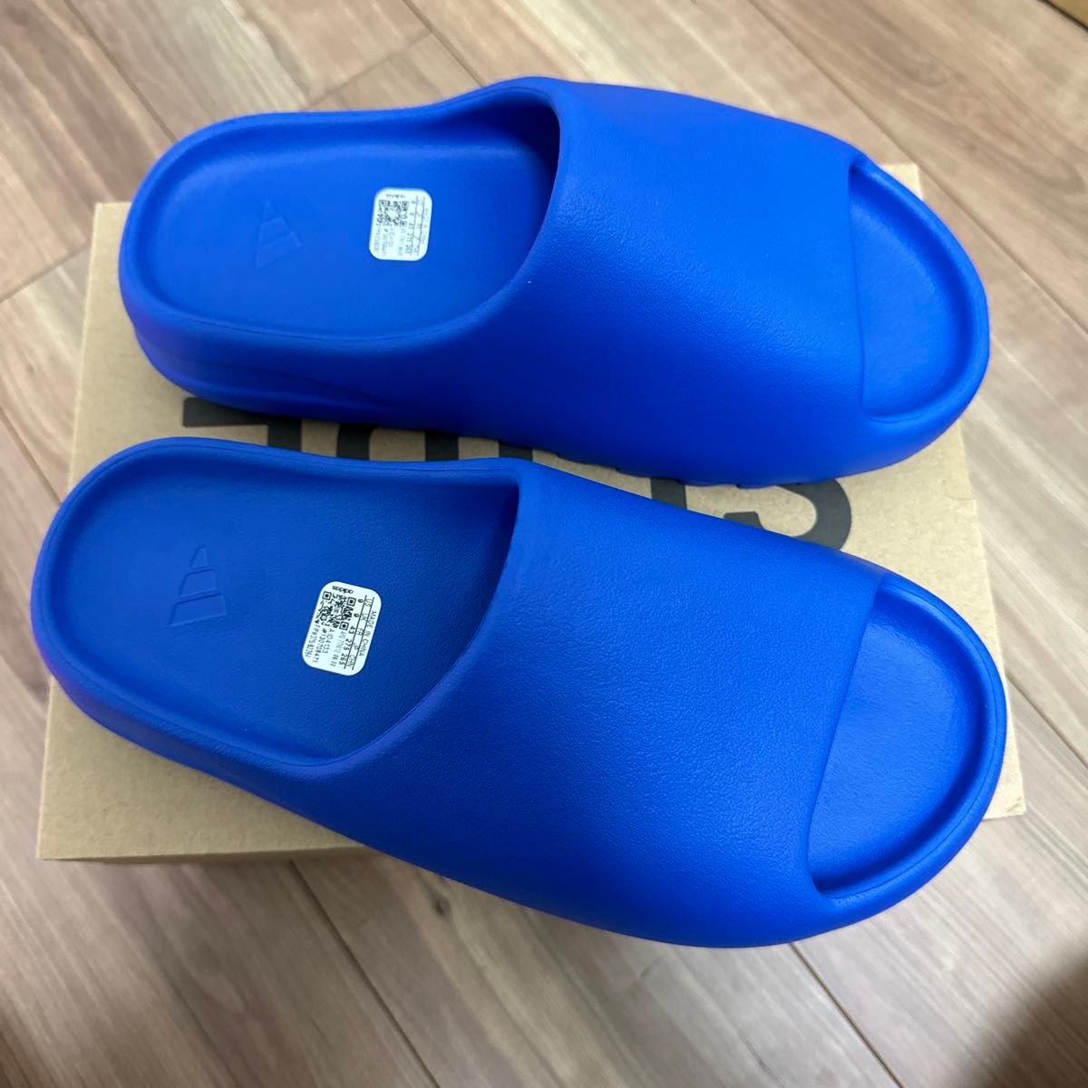 YEEZY Slide Azure 27.5 新品 スライド アズール YEEZY Slide Azure 27.5 新品 スライド アズール