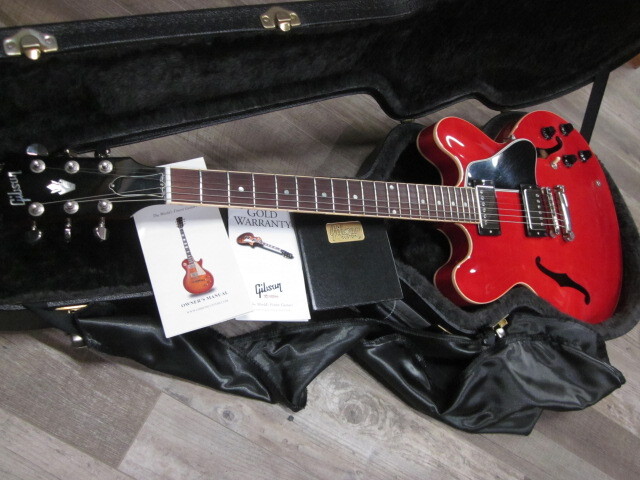 Gibson ES-335 DOT Cherry 2012年製 Gibson Custom Shop カスタムショップ チェリーレッド うっすらフィギャード ドットポジションマーク_画像1