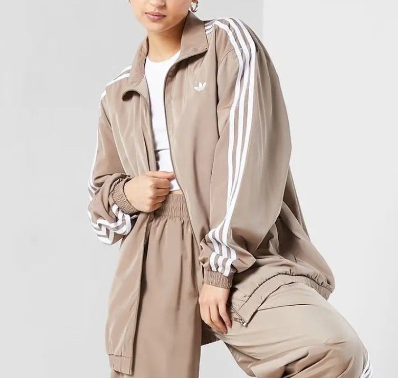 adidas originals アディダス Oversized Track Jacket オーバー adidas originals アディダス Oversized Track Jacket オーバー